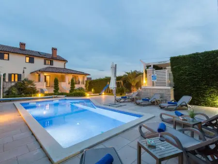 Villa Anabel à Poreč : maison 6 personnes, pool et wellness