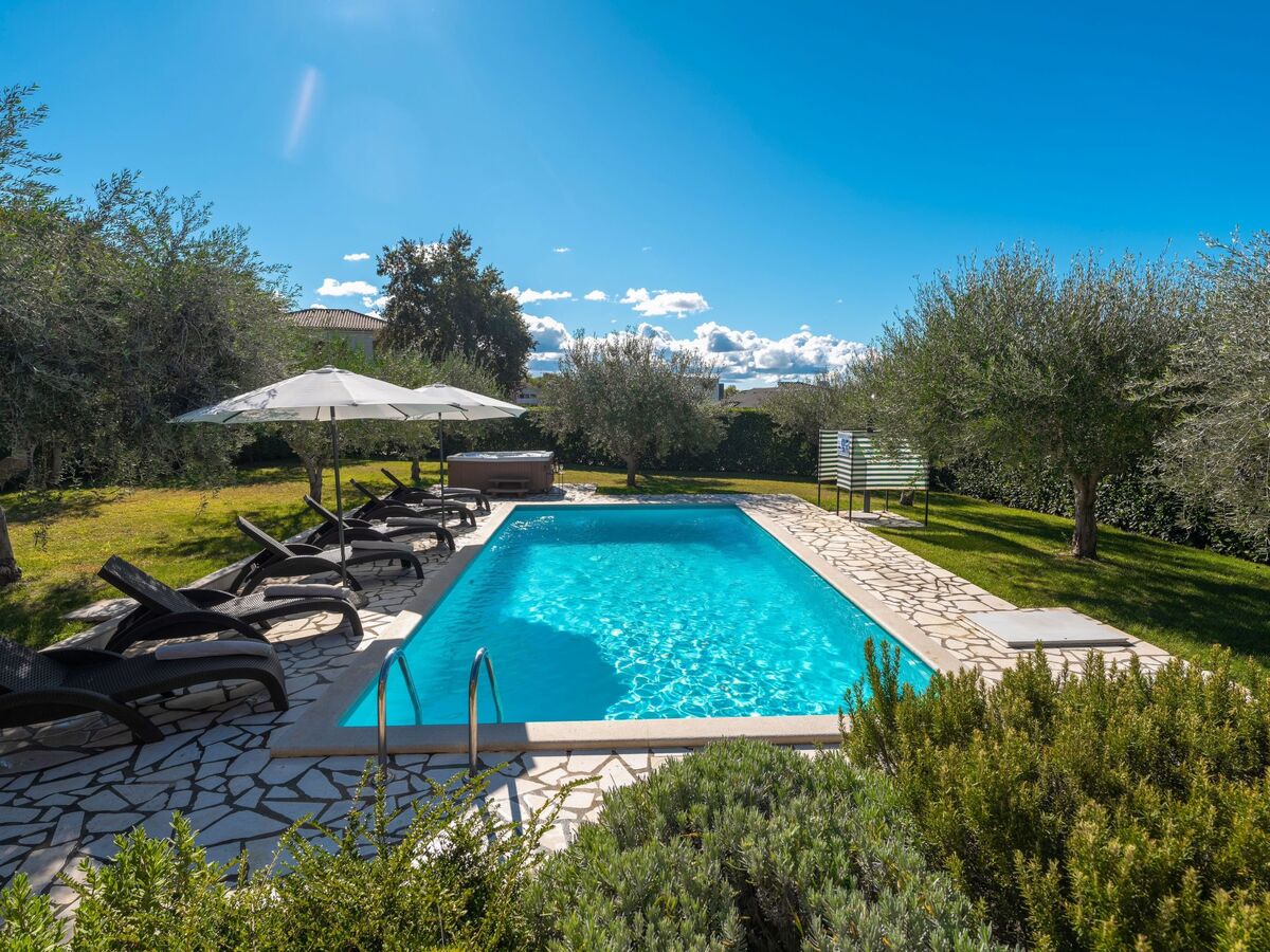 Casa Clara – Maison 8 pers. piscine & Jacuzzi près de Poreč - Photo 3