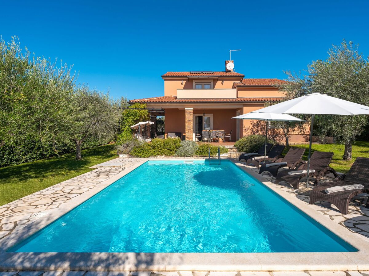Casa Clara – Maison 8 pers. piscine & Jacuzzi près de Poreč - Photo 10