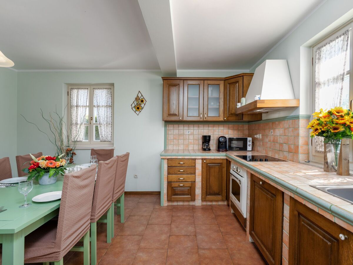 Casa Clara – Maison 8 pers. piscine & Jacuzzi près de Poreč - Photo 16
