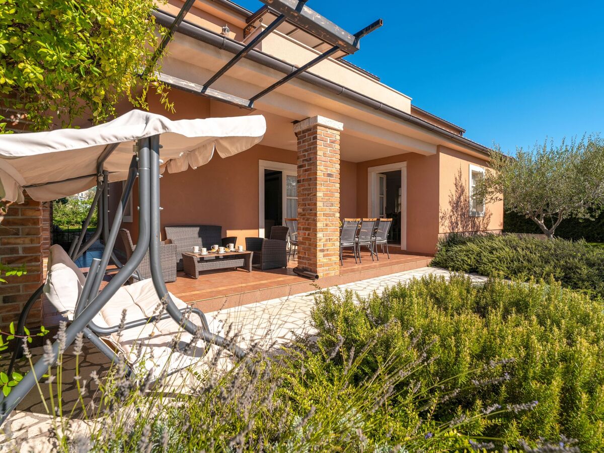 Casa Clara – Maison 8 pers. piscine & Jacuzzi près de Poreč - Photo 22