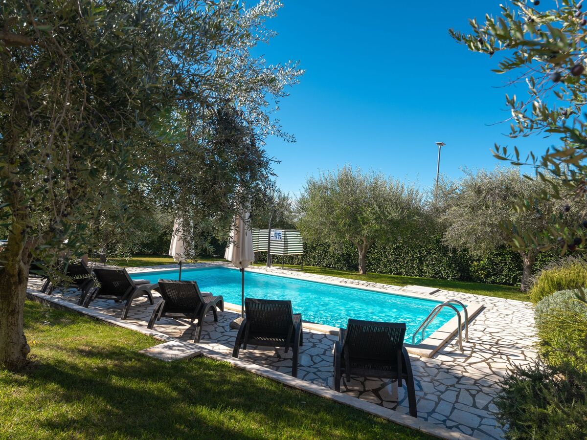 Casa Clara – Maison 8 pers. piscine & Jacuzzi près de Poreč - Photo 25