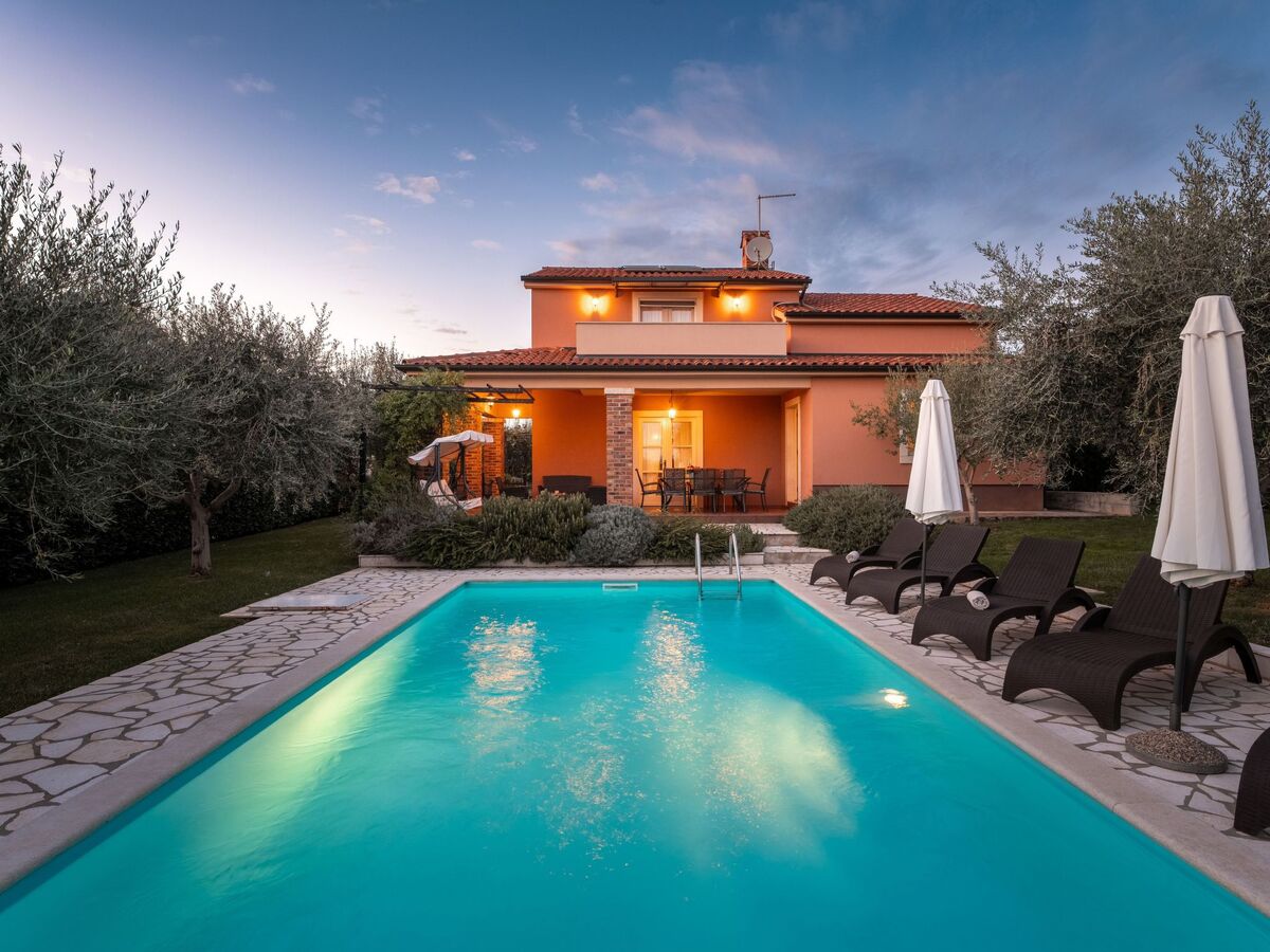 Casa Clara – Maison 8 pers. piscine & Jacuzzi près de Poreč - Photo 33