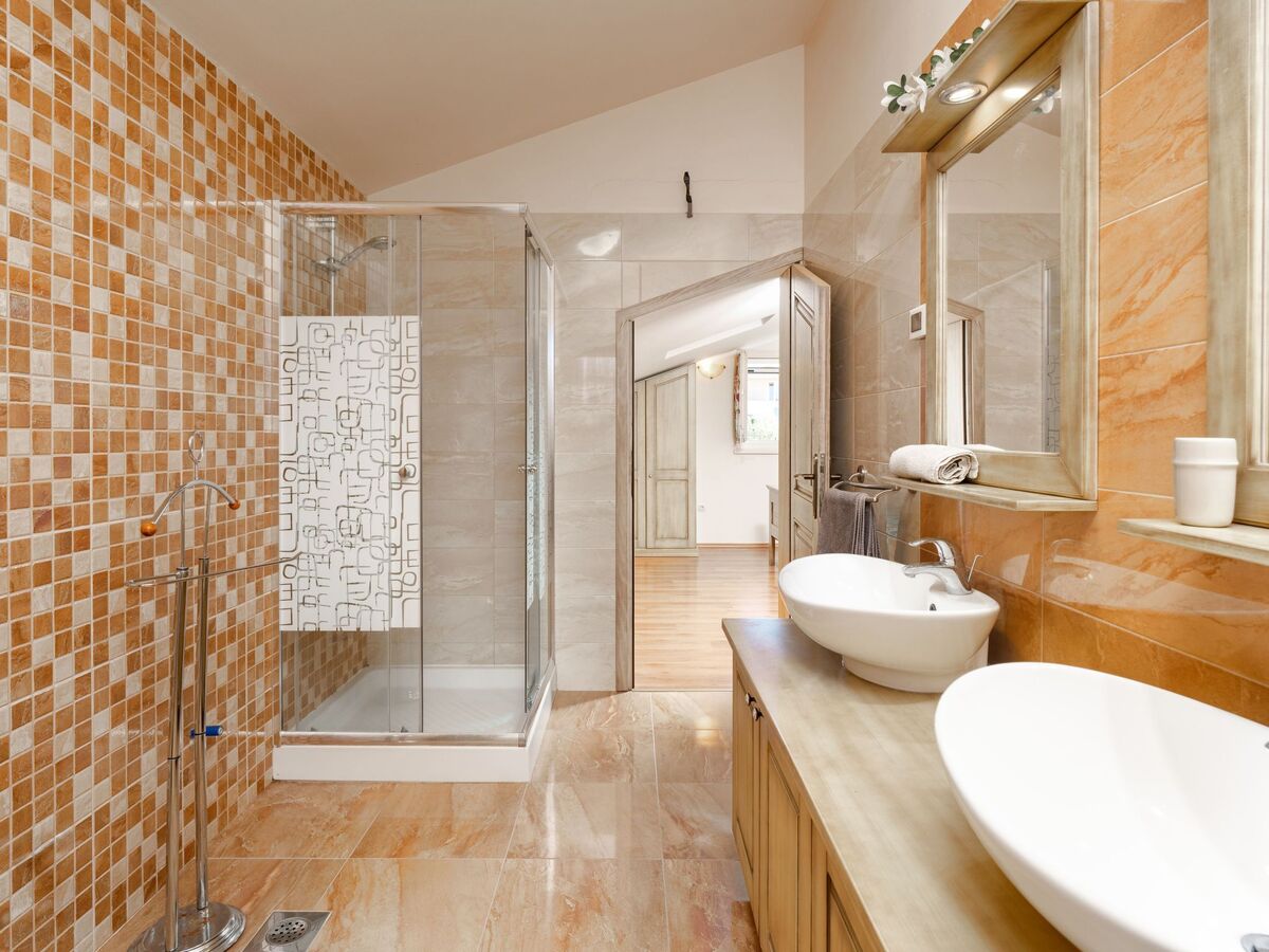 Casa Clara – Maison 8 pers. piscine & Jacuzzi près de Poreč - Photo 39