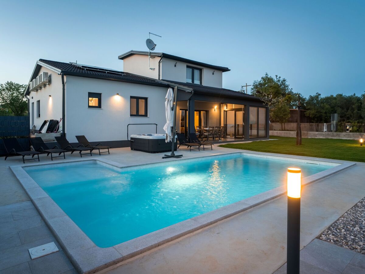 Villa Jasminka - Maison 6 pers. piscine & jacuzzi - Photo 37