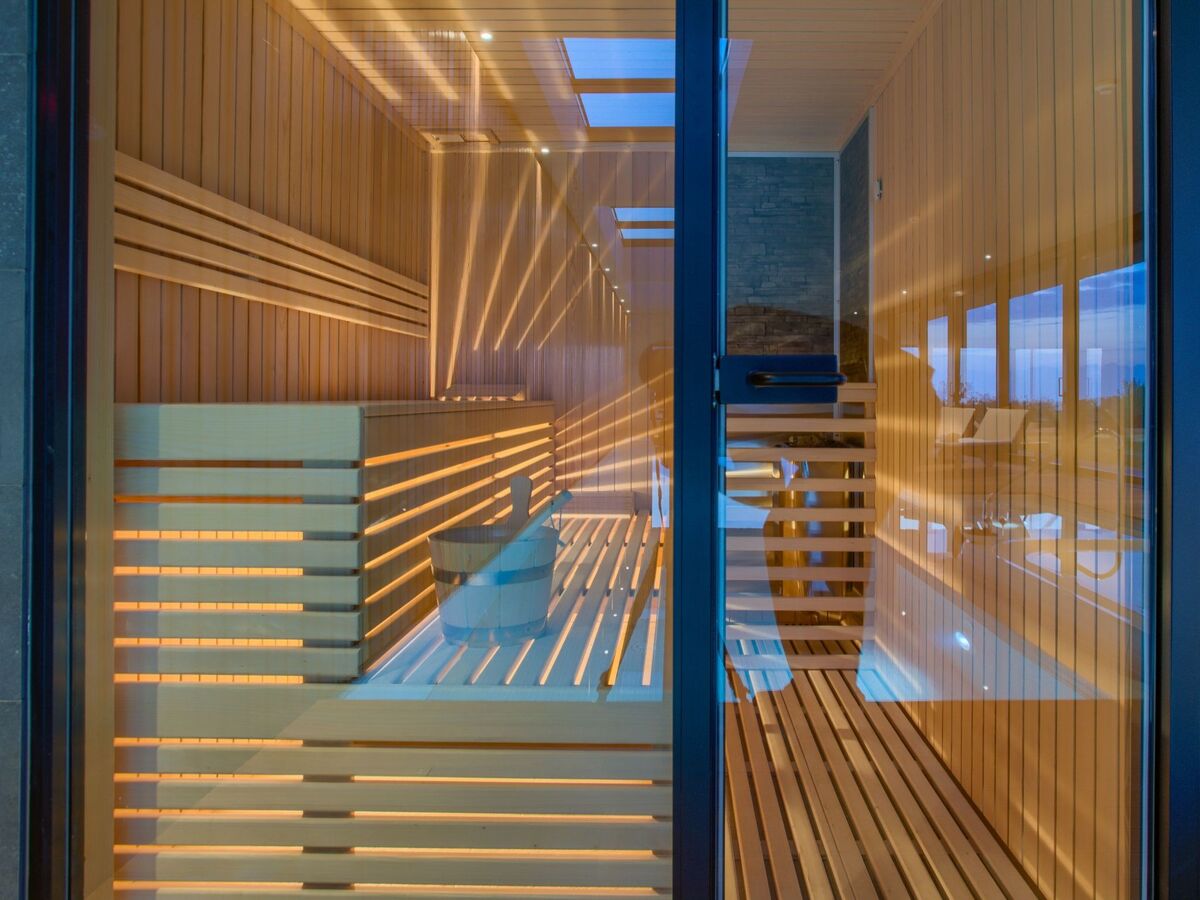 Villa Yellow Tree Home & Spa, 5 chambres, piscine 18m - Photo 32