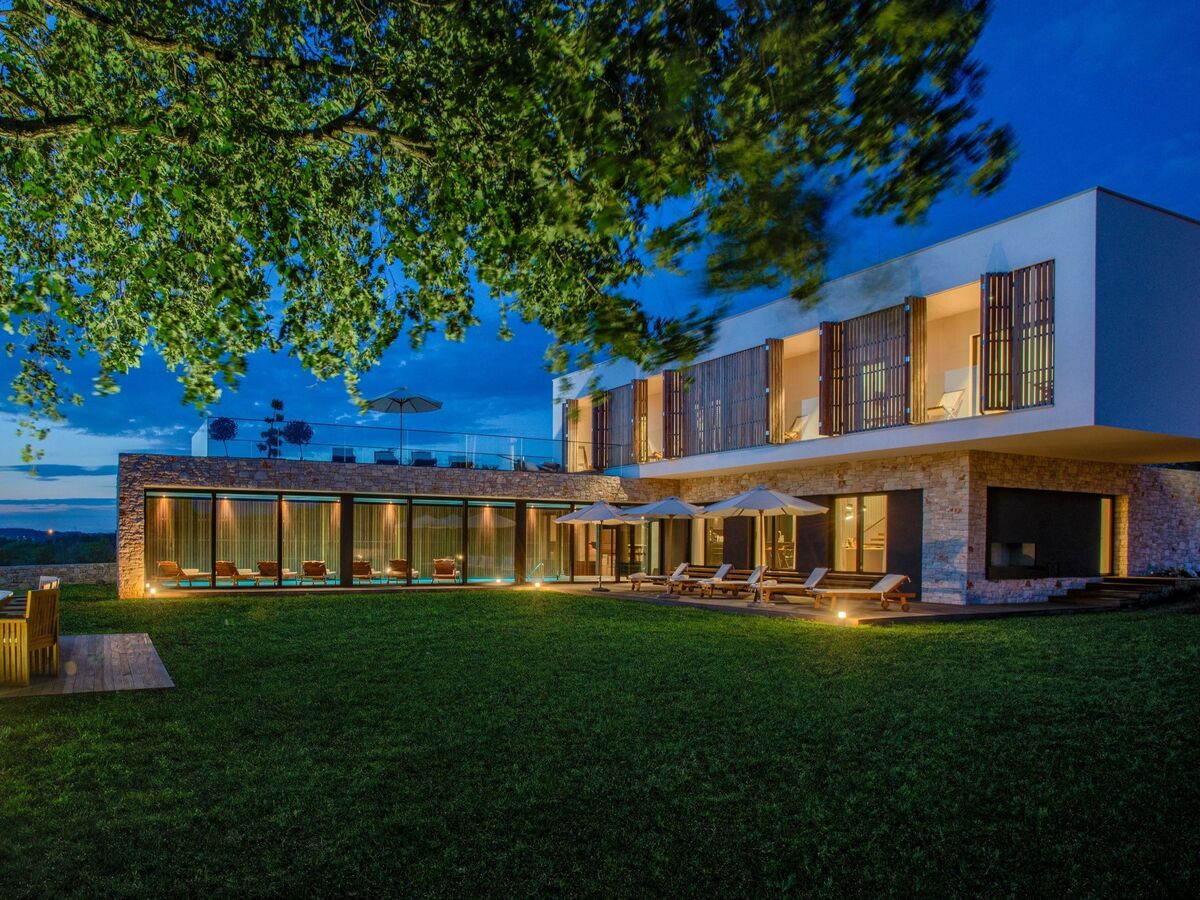Villa Yellow Tree Home & Spa, 5 chambres, piscine 18m - Photo 39