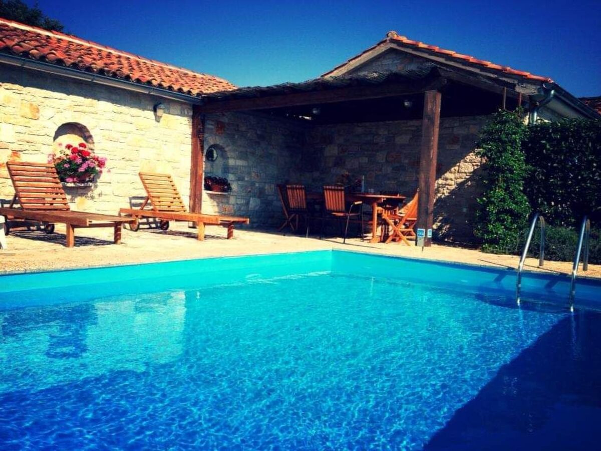 Maison avec piscine privée à Sveti Lovrec - Photo 12