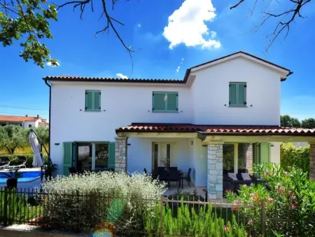 Villa Barbara - Maison 5 personnes, piscine chauffée privée