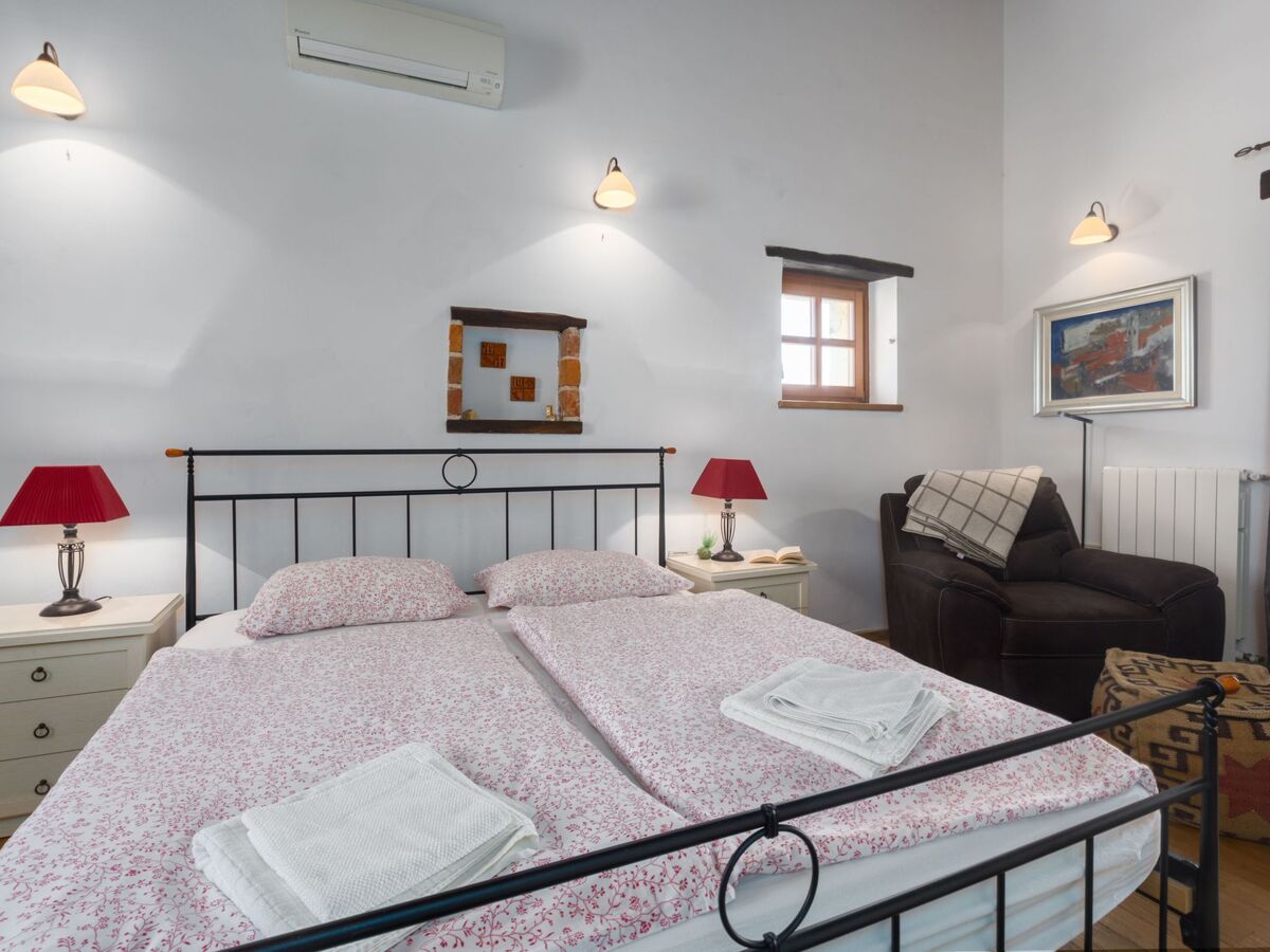 Casa Orah, maison pierre avec piscine privée à Poreč - Photo 34