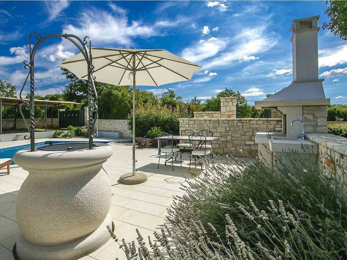 Villa Lenka avec piscine privée à Poreč - Photo 9