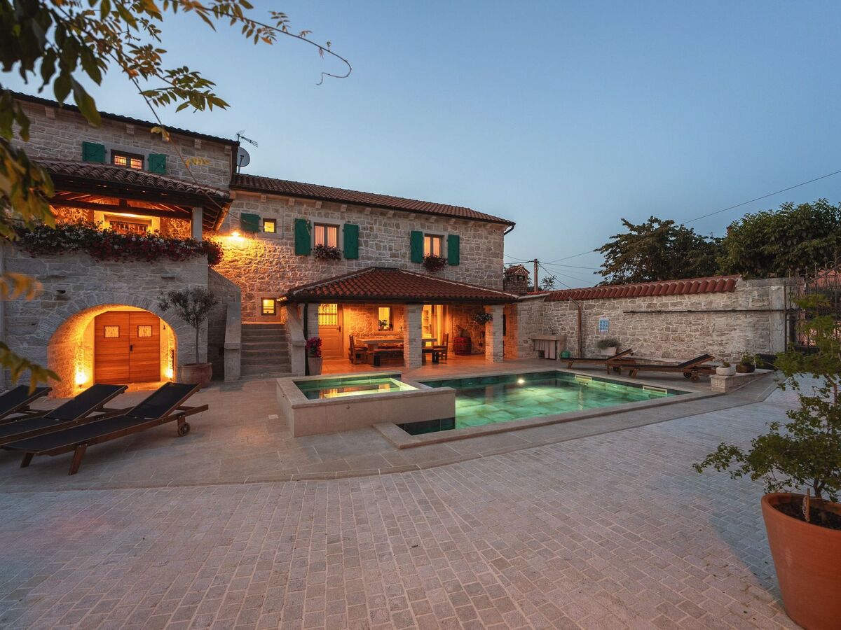 Villa Caterina, maison 5 chambres avec piscine privée - Photo 2