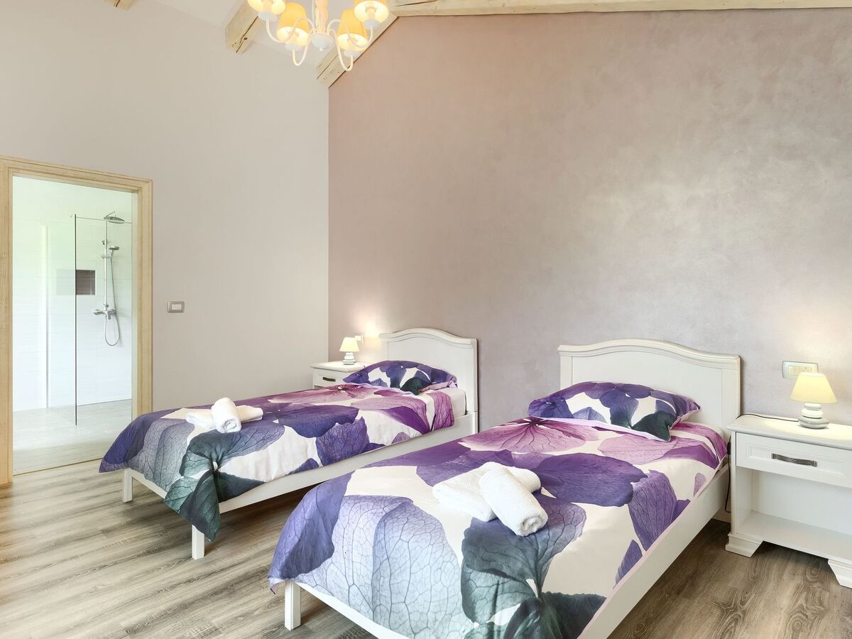Villa Mara, maison pierre avec piscine à Poreč - Photo 9