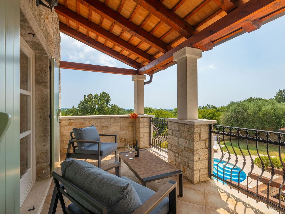 Villa Mara, maison pierre avec piscine à Poreč - Photo 10
