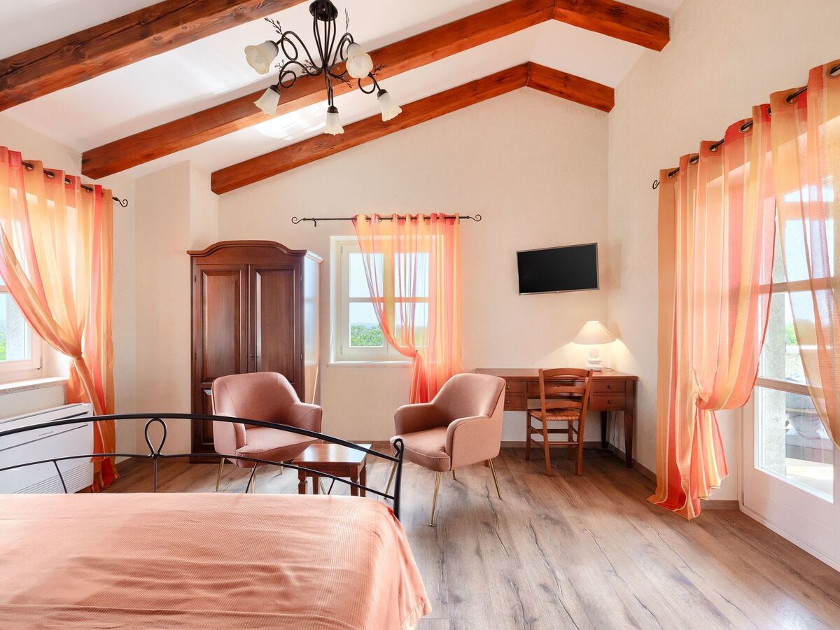 Villa Mara, maison pierre avec piscine à Poreč - Photo 11