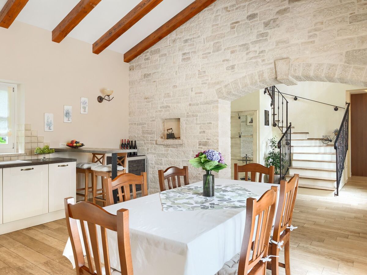 Villa Mara, maison pierre avec piscine à Poreč - Photo 17