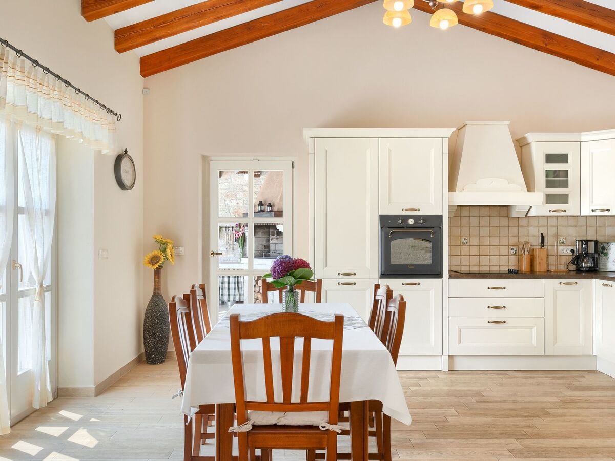 Villa Mara, maison pierre avec piscine à Poreč - Photo 18