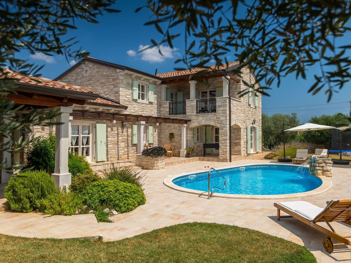 Villa Mara, maison pierre avec piscine à Poreč - Photo 34