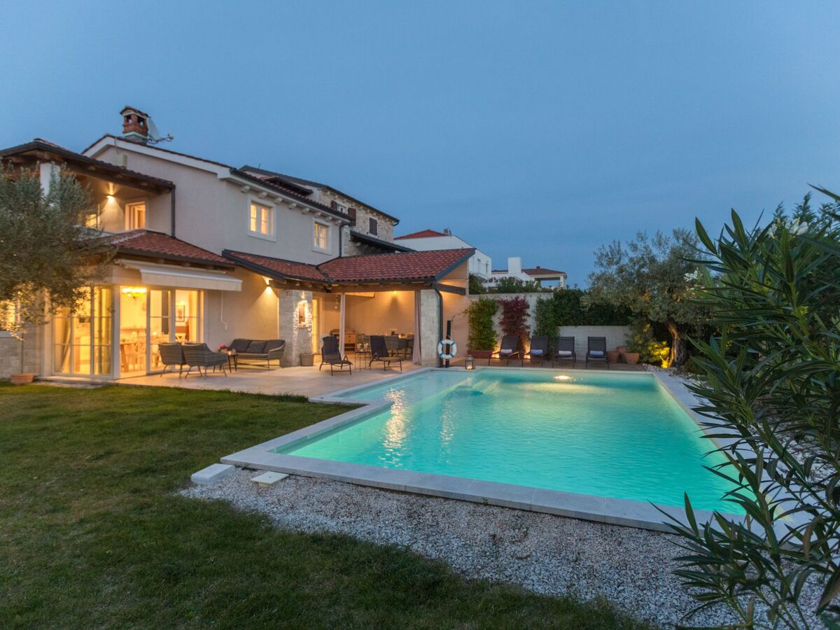 Villa Nar - Maison 6 personnes avec piscine chauffée et vue mer - Photo 2