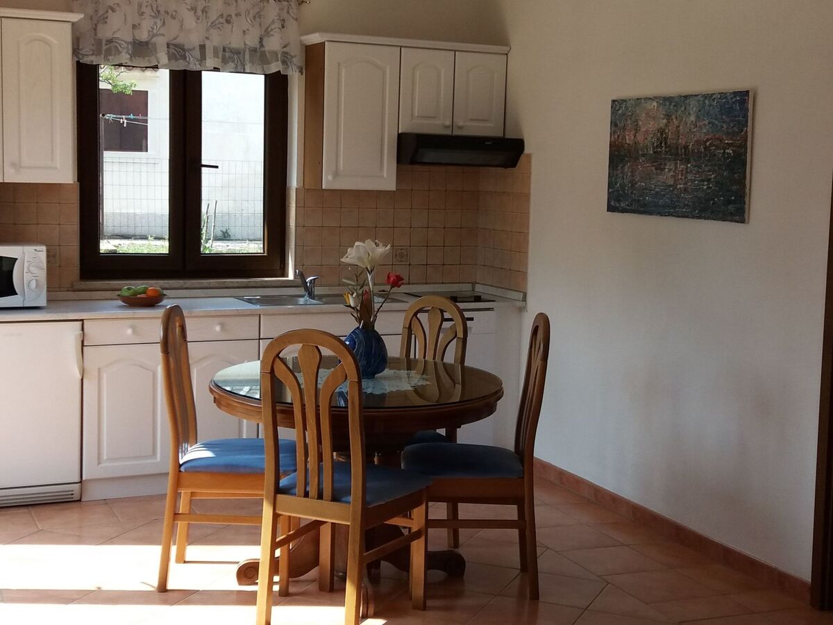 Bungalow indépendant Perla avec jardin et barbecue à Funtana - Photo 13