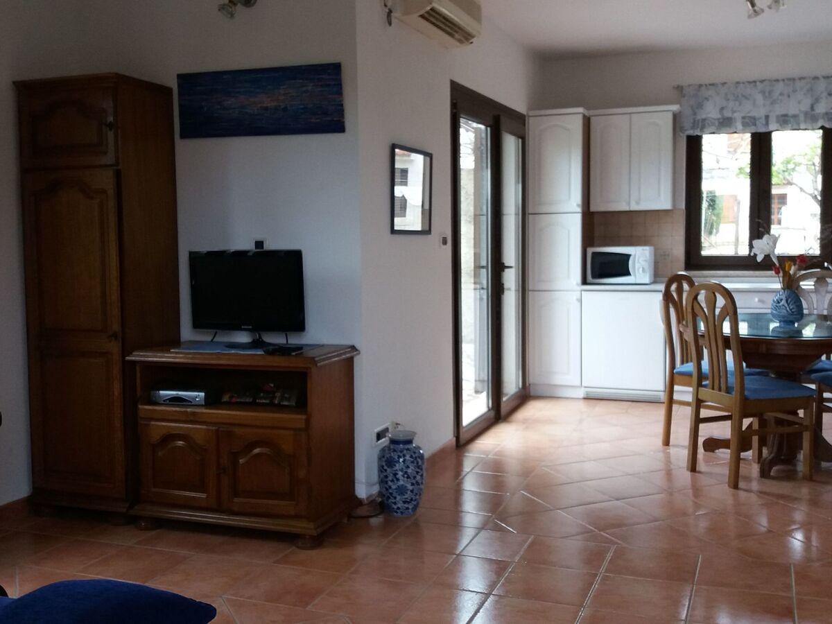 Bungalow indépendant Perla avec jardin et barbecue à Funtana - Photo 14