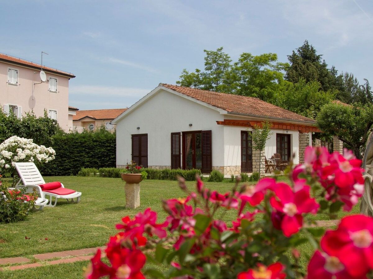 Maison 4 pers. avec jardin privé à Poreč, 400m mer - Photo 1