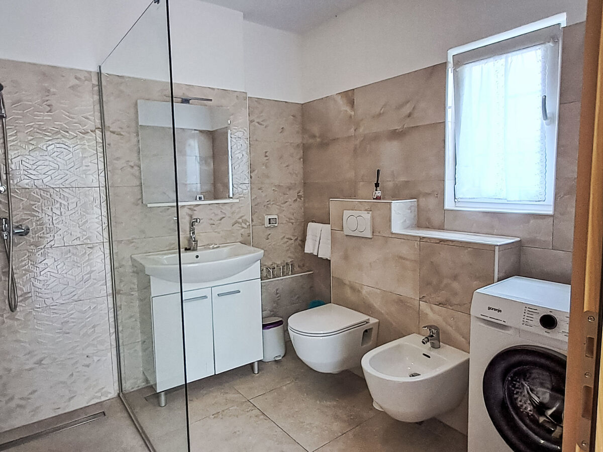 Maison 4 pers. avec jardin privé à Poreč, 400m mer - Photo 18