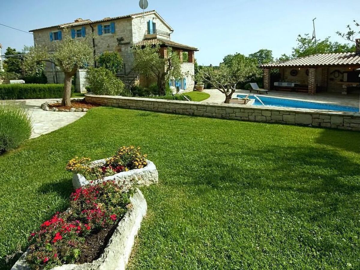 Maison Simone, piscine massage et 3 terrasses - Photo 2