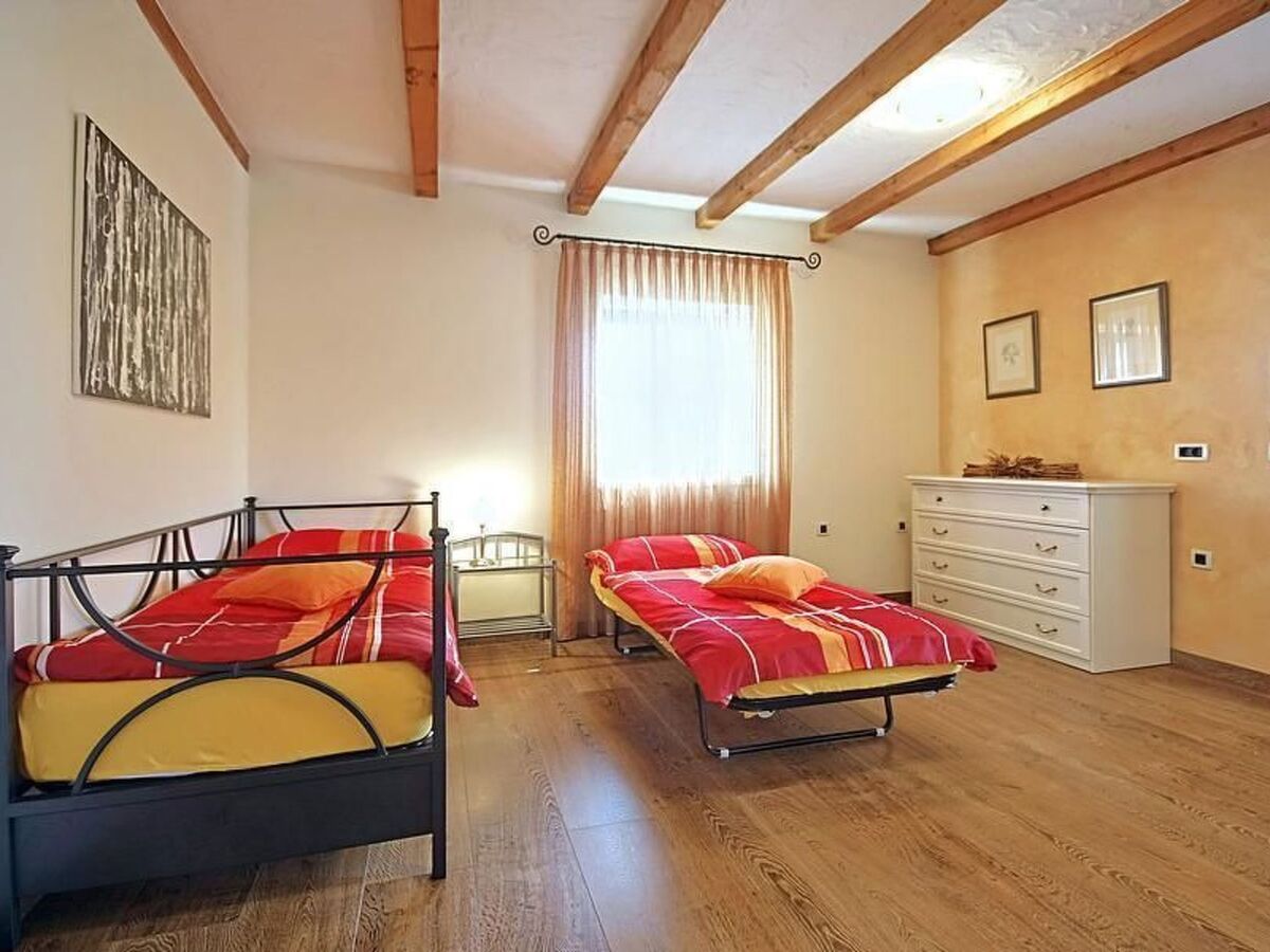 Maison Simone, piscine massage et 3 terrasses - Photo 10