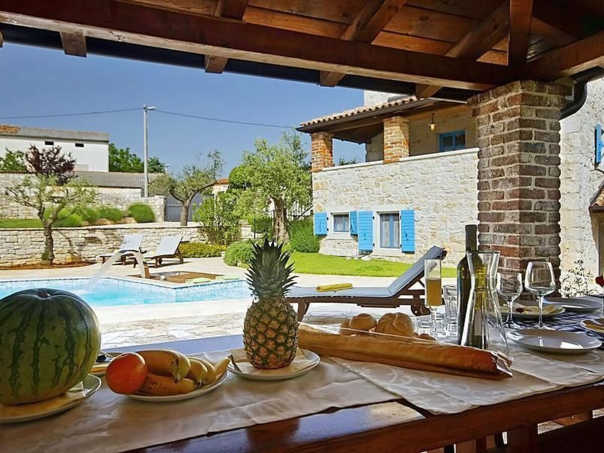 Maison Simone, piscine massage et 3 terrasses - Photo 24