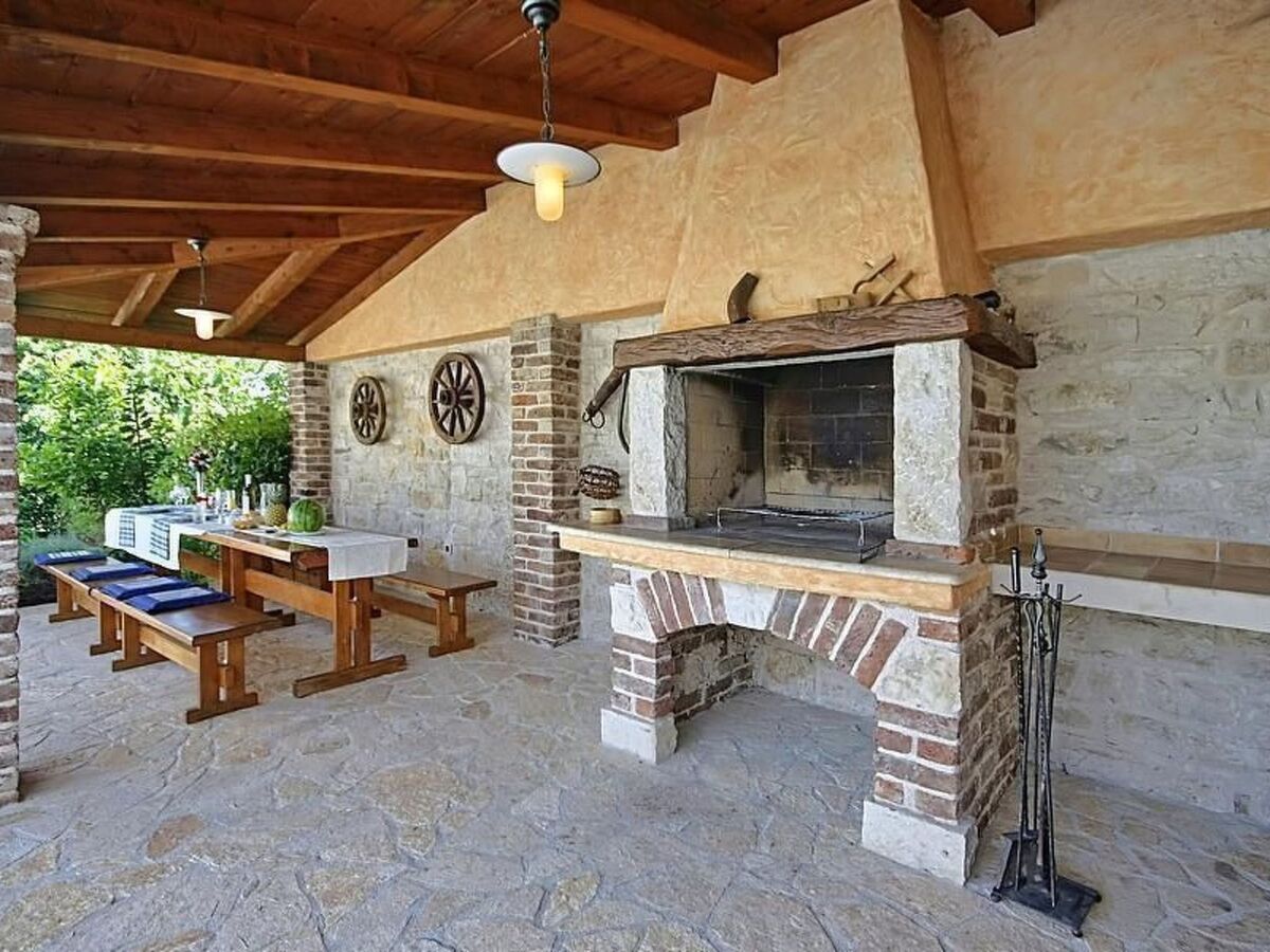 Maison Simone, piscine massage et 3 terrasses - Photo 25