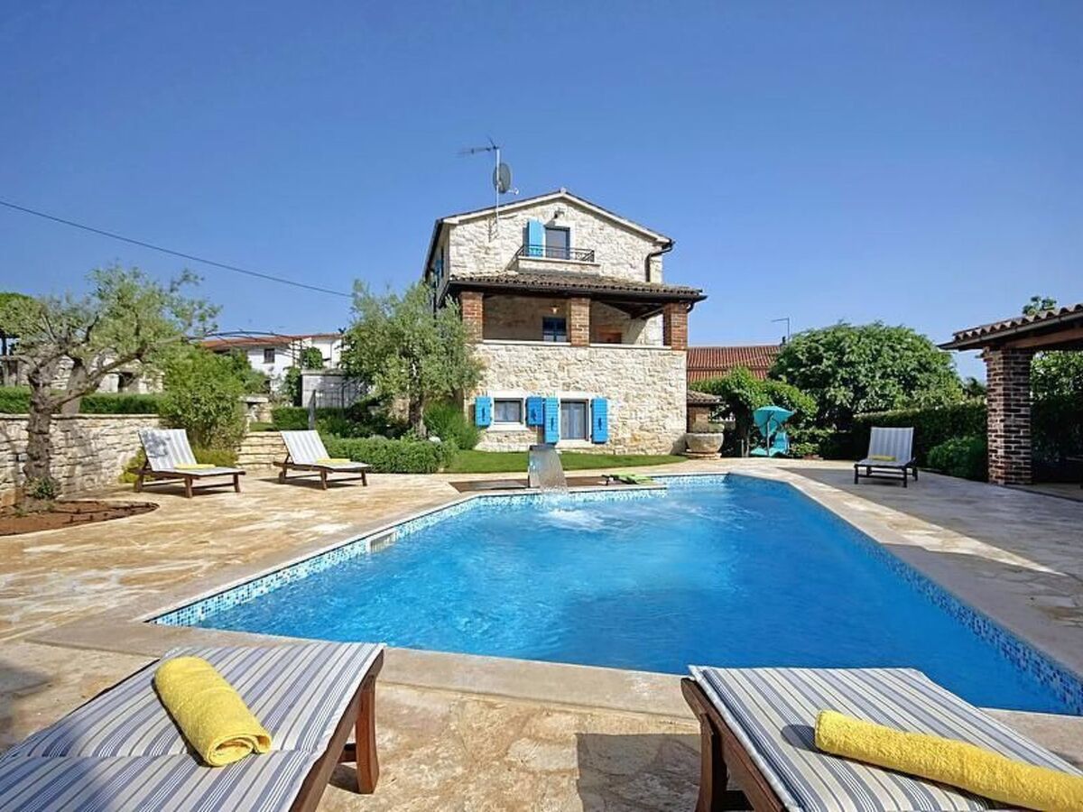 Maison Simone, piscine massage et 3 terrasses - Photo 32