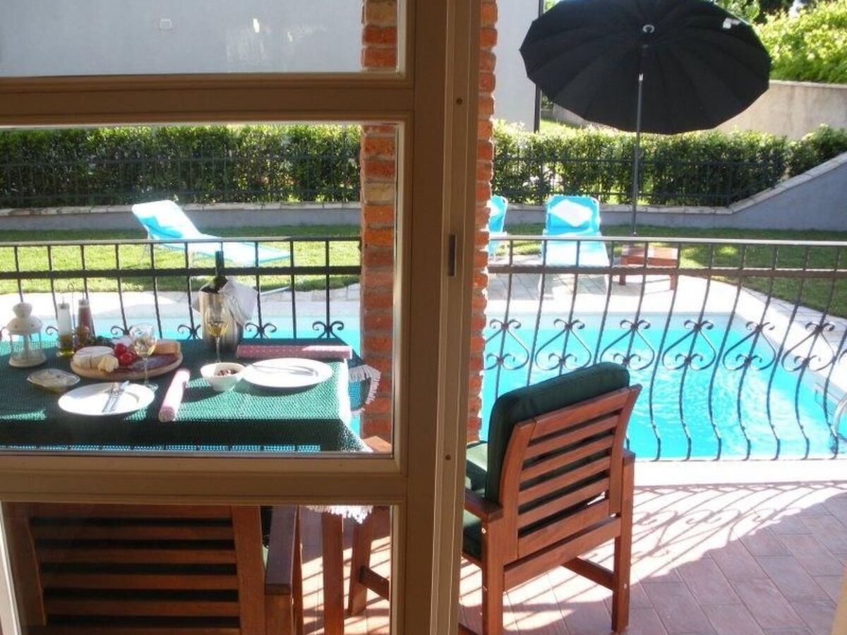 Maison moderne 135m² avec piscine privée à Bujici - Photo 4
