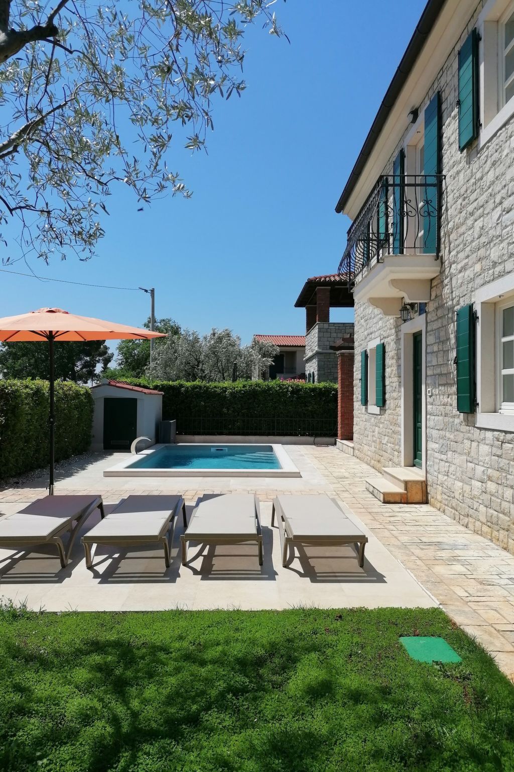 Villa moderne avec jacuzzi privé à Dracevac - Photo 3