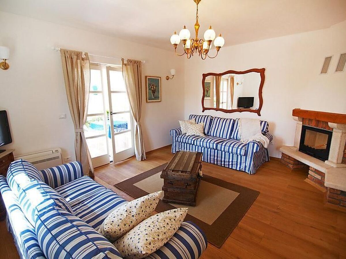 Villa moderne avec jacuzzi privé à Dracevac - Photo 8