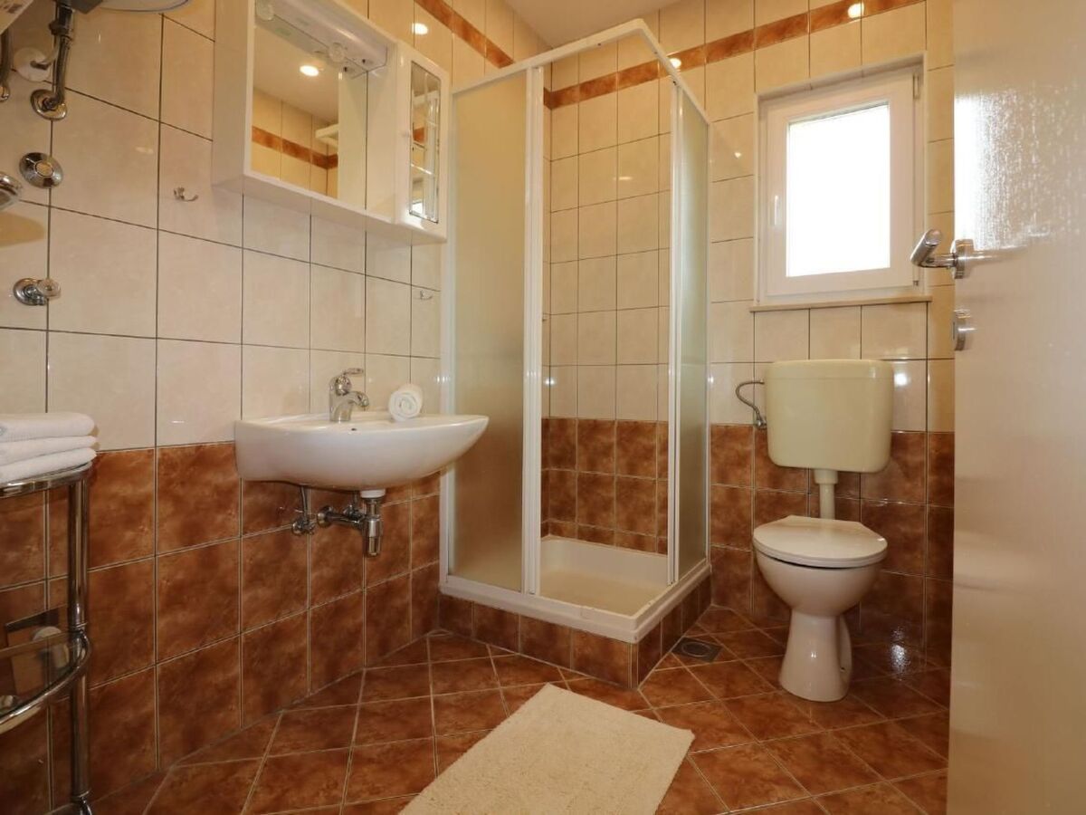 Maison Melisa 5 à Dracevac, piscine et jardin - Photo 12