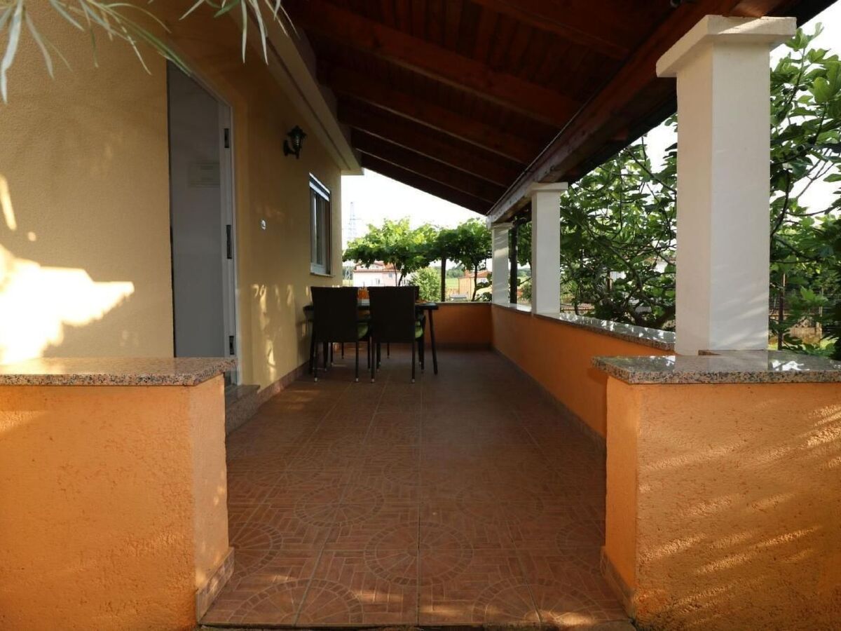 Maison 4 pers. à Dracevac, piscine et jardin clôturé - Photo 16