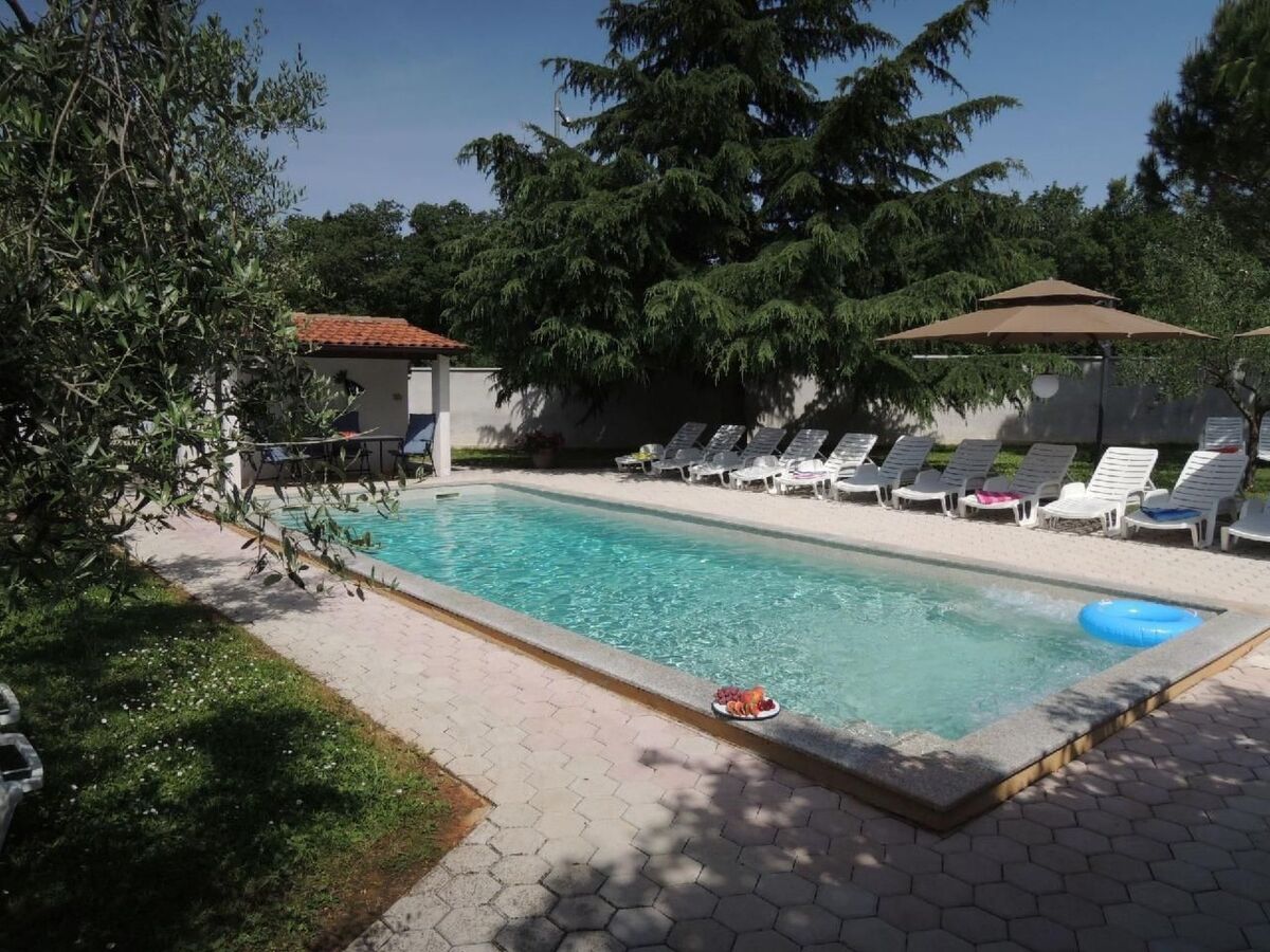Bungalow Lavanda avec piscine à Dracevac - Photo 9