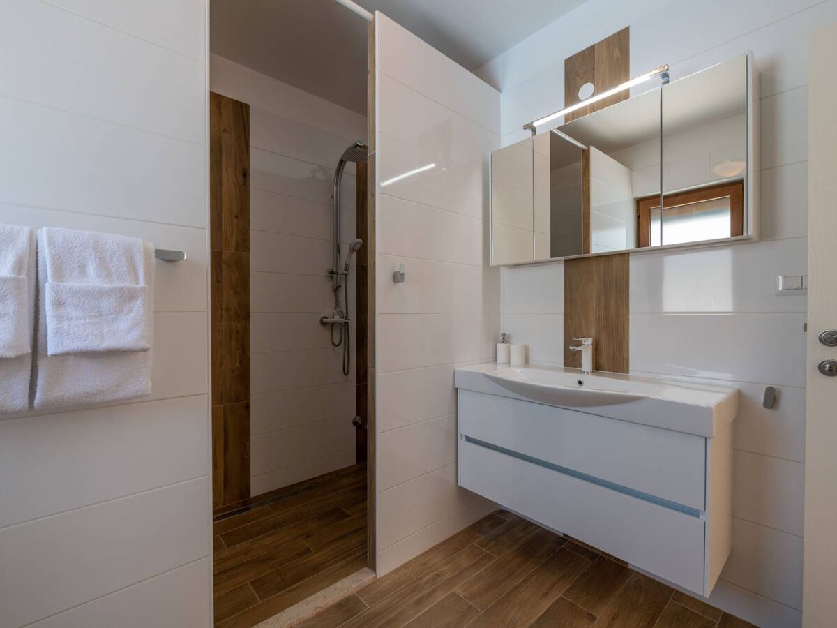 Villa Künstler, maison 8 personnes avec piscine privée - Photo 28