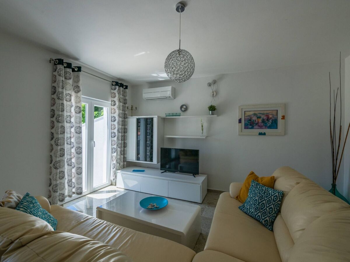 Villa Ellen Sophie - Maison 4 chambres avec piscine privée - Photo 13