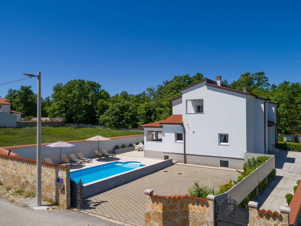 Villa Ellen Sophie - Maison 4 chambres avec piscine privée - Photo 38