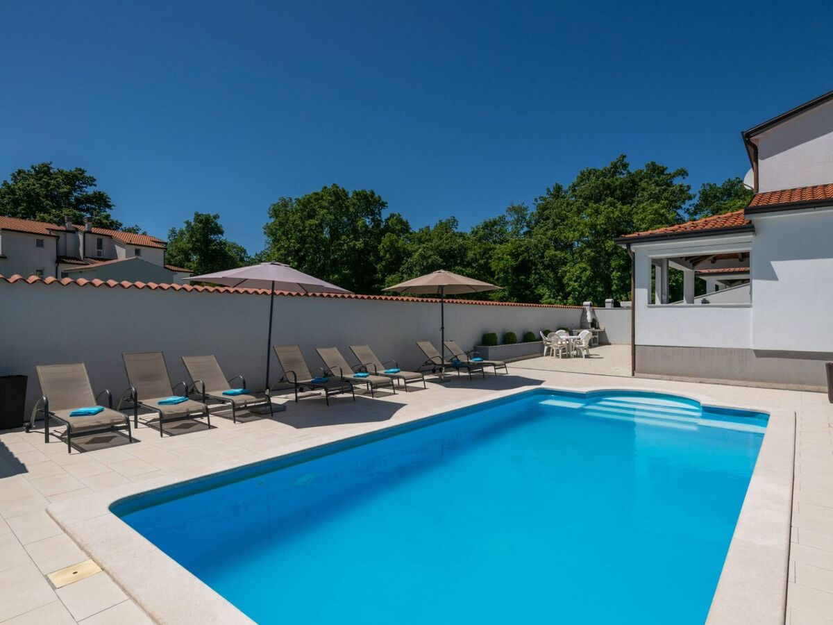 Villa Ellen Sophie - Maison 4 chambres avec piscine privée - Photo 48