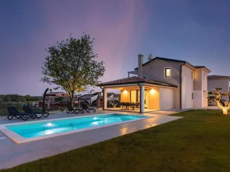 Villa Stefany, maison 6 pers. avec piscine privée