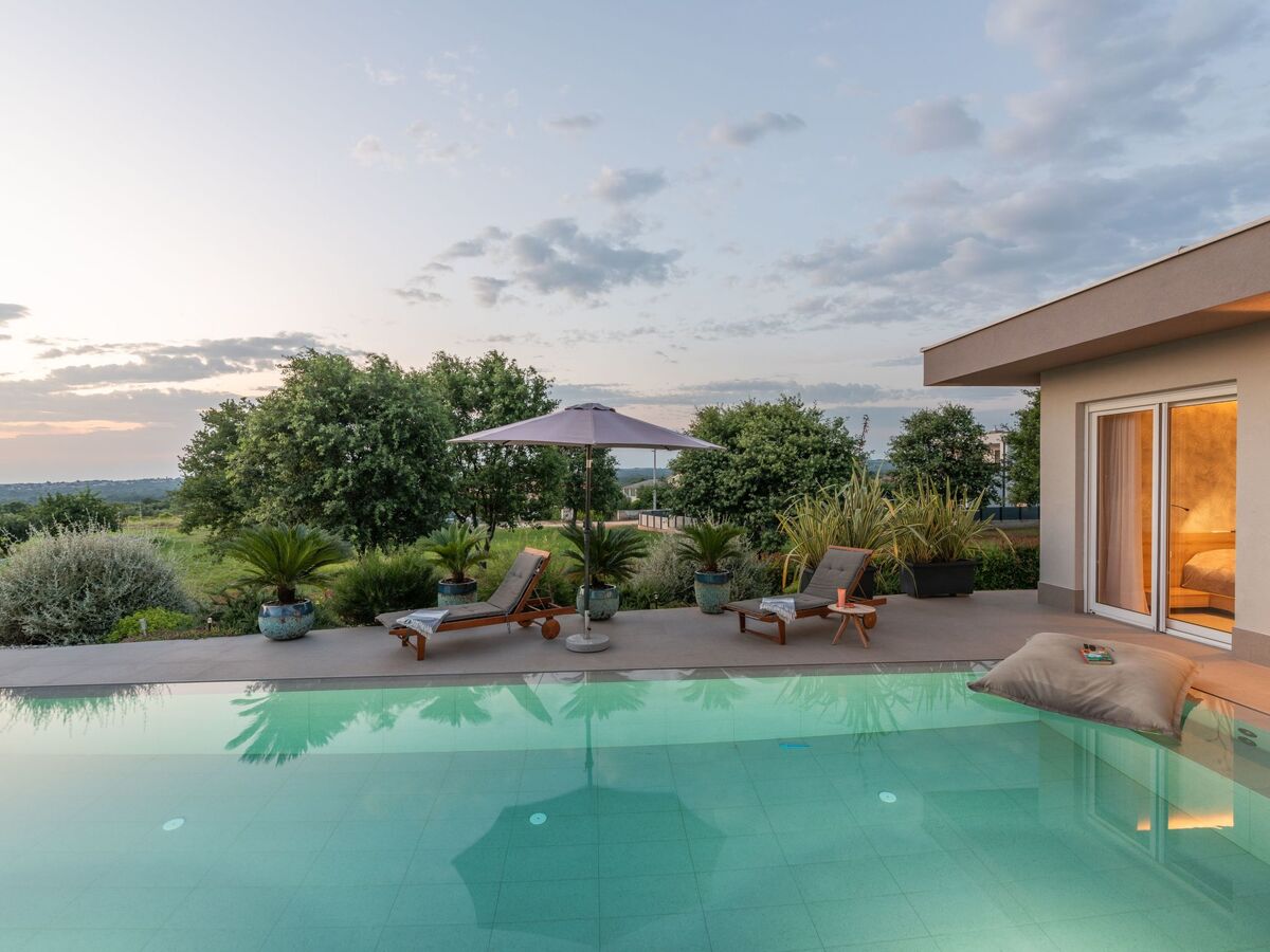 Villa Serena – Maison avec piscine privée à Dracevac - Photo 4