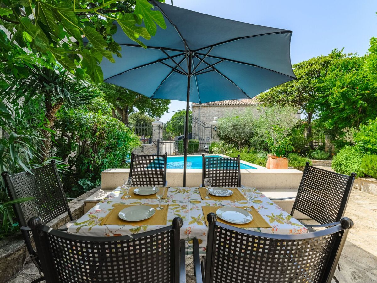 Villa Annette à Dracevac : maison 3 chambres avec piscine - Photo 11