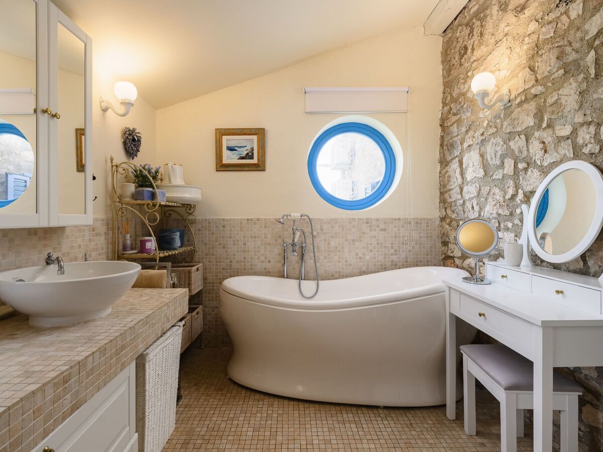 Villa Annette à Dracevac : maison 3 chambres avec piscine - Photo 14