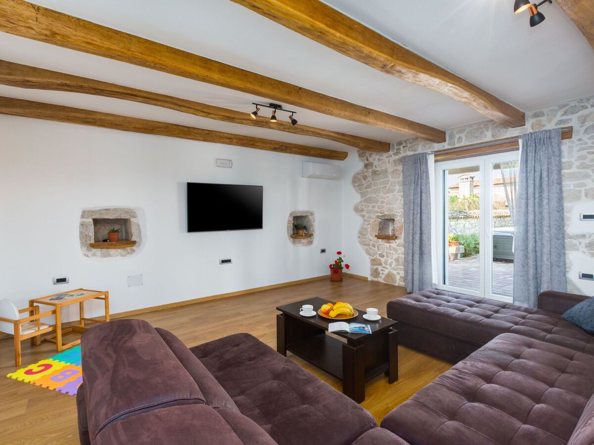 Casa Arsini – Maison rénovée à Dracevac avec jacuzzi - Photo 4