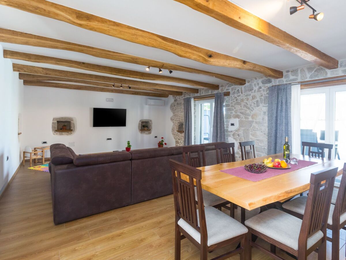 Casa Arsini – Maison rénovée à Dracevac avec jacuzzi - Photo 6