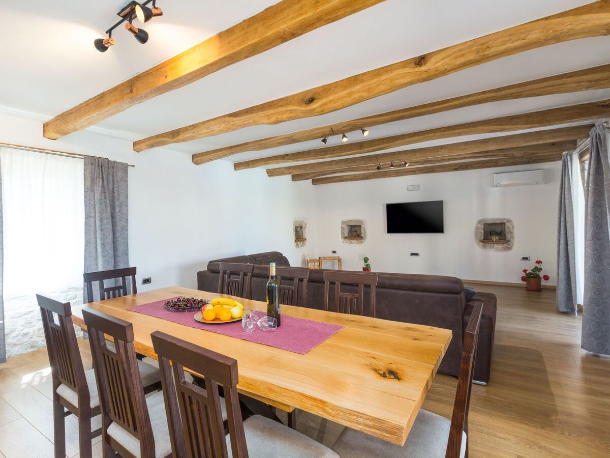 Casa Arsini – Maison rénovée à Dracevac avec jacuzzi - Photo 15