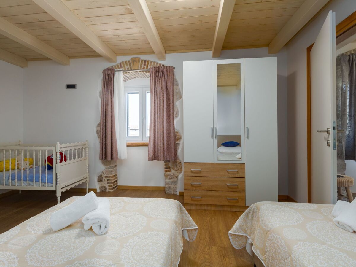Casa Arsini – Maison rénovée à Dracevac avec jacuzzi - Photo 32